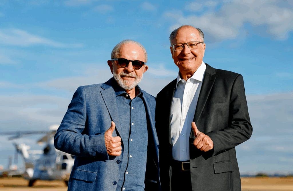 Governo Lula desembolsou R$ 233 milhões com viagens