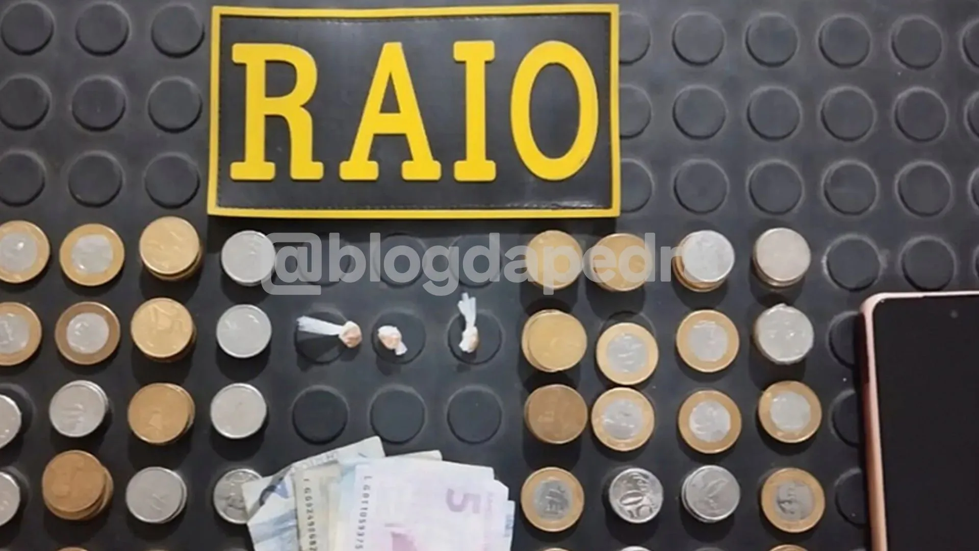 Homem é conduzido à delegacia com crack em Brejo Santo