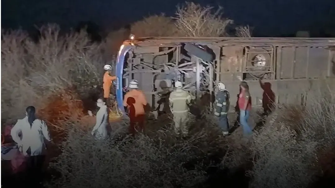 Acidente com ônibus que saiu de Fortaleza deixa 7 mortos na Bahia