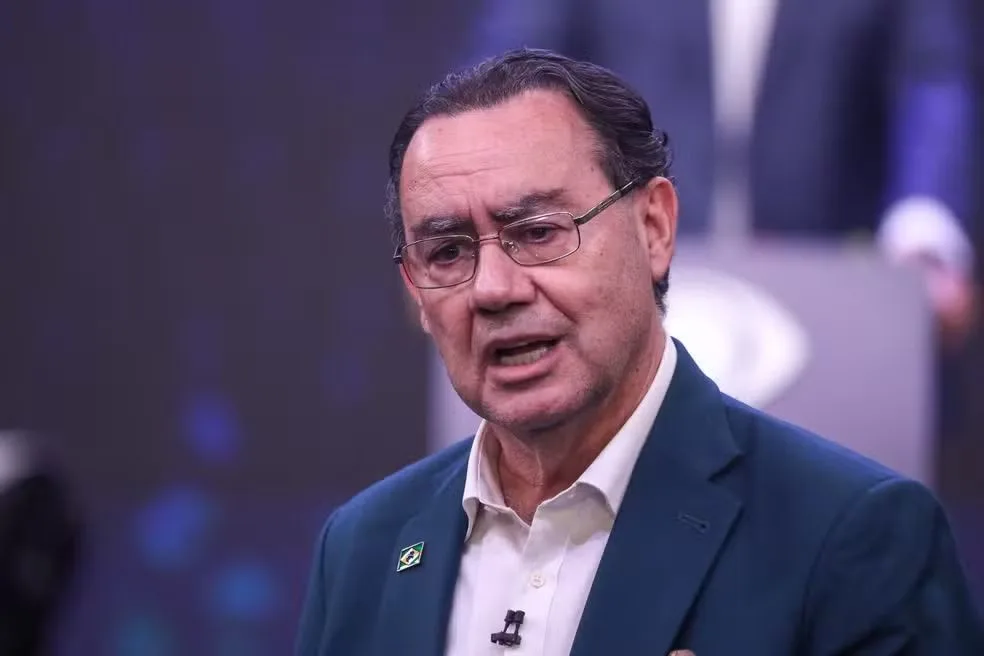 Augusto Cury declara apoio a Flávio Bolsonaro no segundo turno