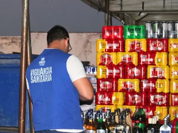 Vigilância Sanitária fiscaliza barracas nos Festejos de Outubro de Altaneira